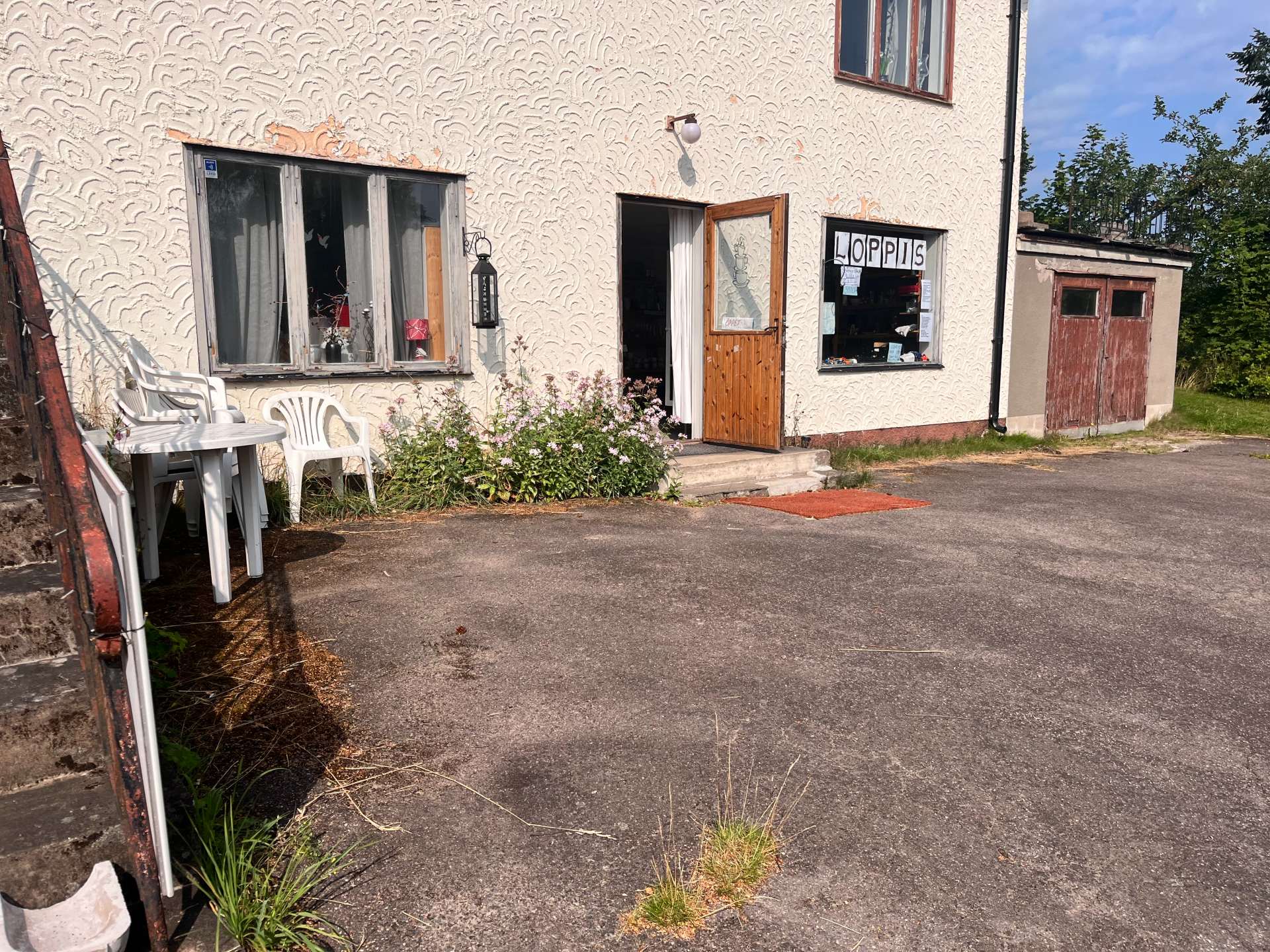 Loppis in Allgunnen — schwedischer Flohmarkt